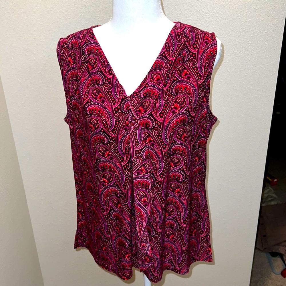 Roz & Ali Shell Tank